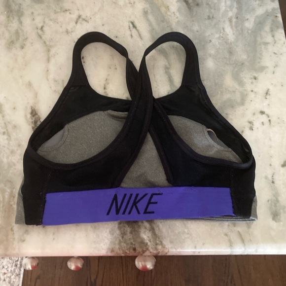 Nike Dri-Fit Grey & Black Logo Sports Bra XS - Picture 4 of 6